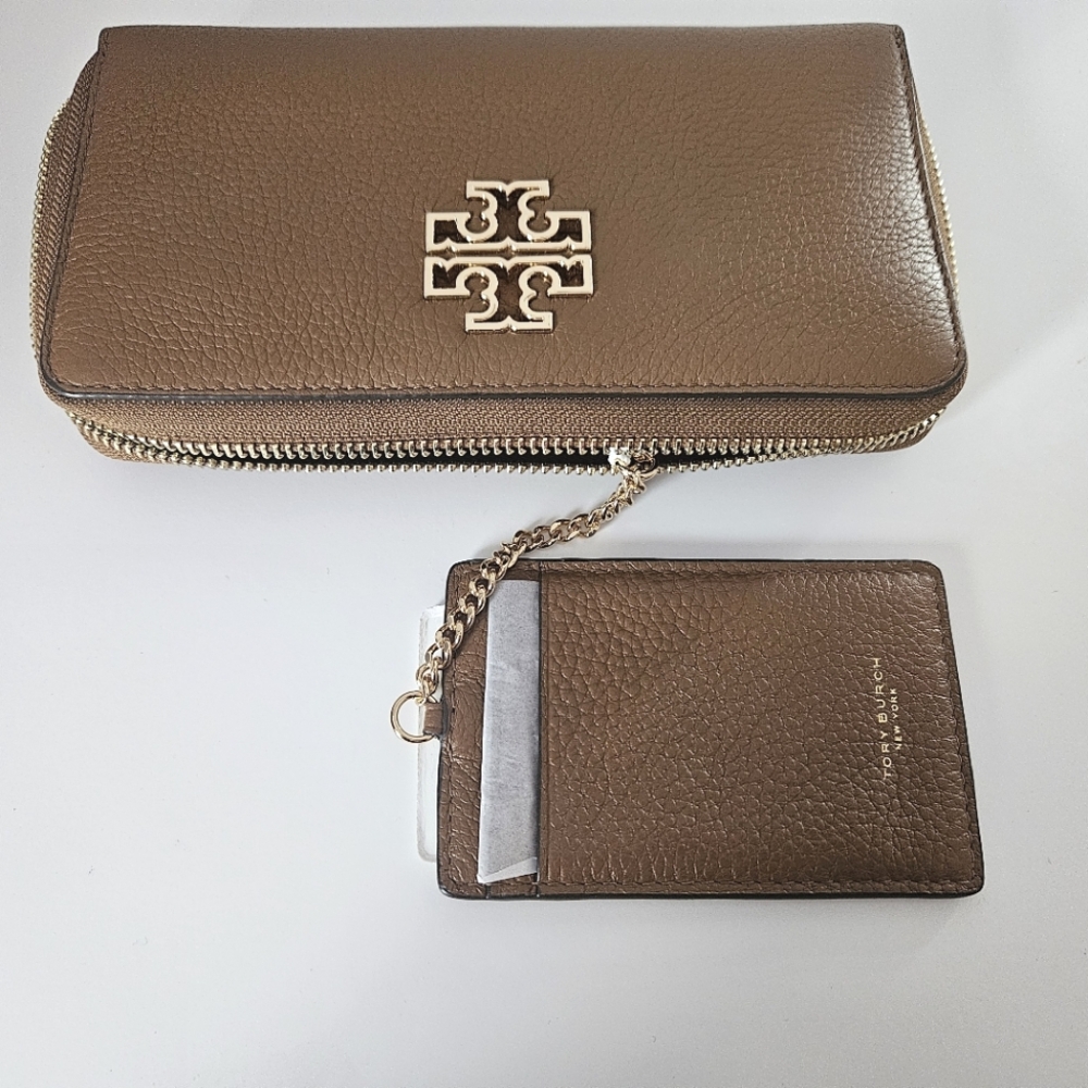 Tory Burch Britten Zip Continental Wallet